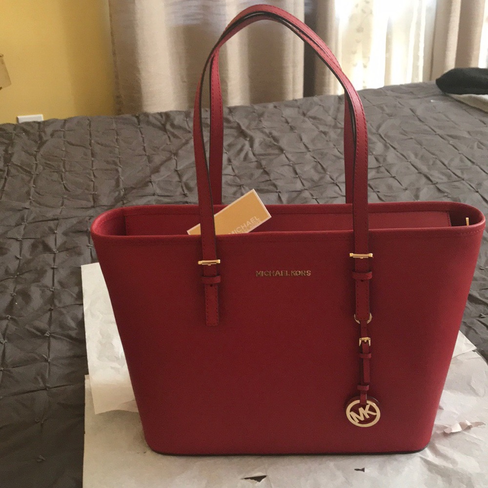 Michael Kors Jet Set Large Tote - Picture 3 of 6